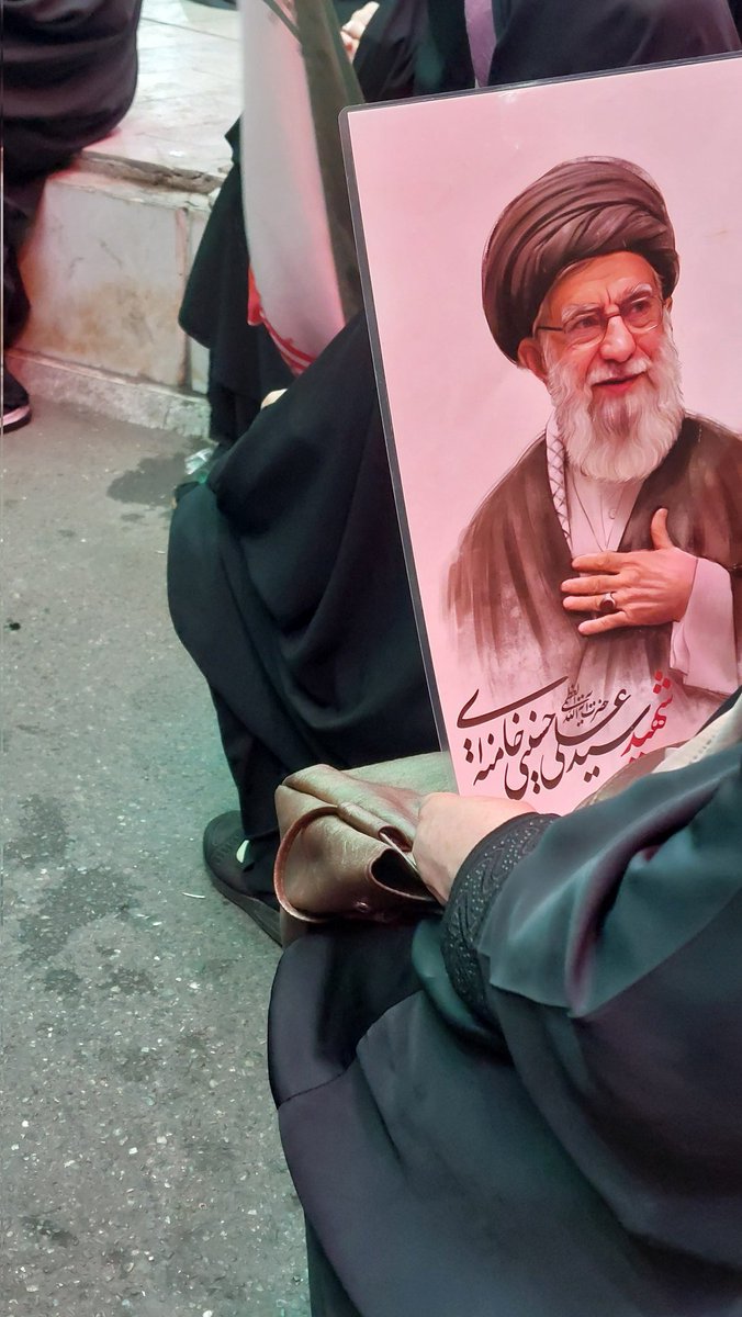 💚الله❤️ khanoom ۹۳۴۱🎒🎒 tweet media