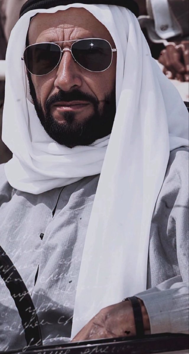abu_dhabi07's tweet photo. لَك نِصفُ الحُب جَهراً، وَالنصفُ الثَّانِي دُعَاء .
زايد بن سلطان آل نهيان
 - طيب الله ثراه -💙🇦🇪
#الا_زايد https://t.co/SAAFuQLFZh