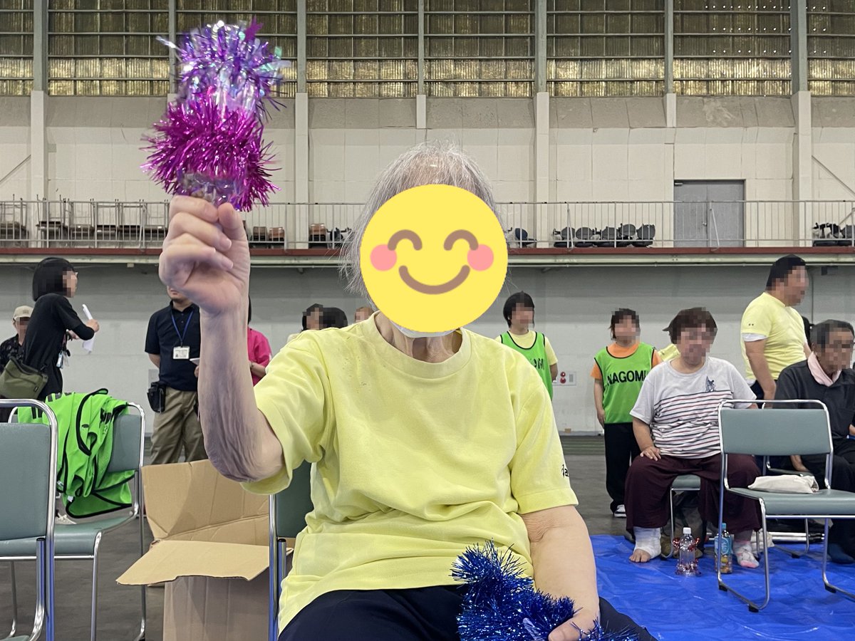 support_Nagomi's tweet photo. 本日鹿児島はしとしと。
遅ればせながらご報告と備忘録。
5/31 ふれあいスポーツ大会に参加しま��た。
5月というのに鹿児島は暑い日。
応援、競技で皆さん頑張り、そして賞状を貰ってにっこり。
疲れてはいたものの、充実した一日だったようです。
#鹿児島 #スポーツ大会 #就労継続支援B型 #イベント https://t.co/2xjGDkgOgz