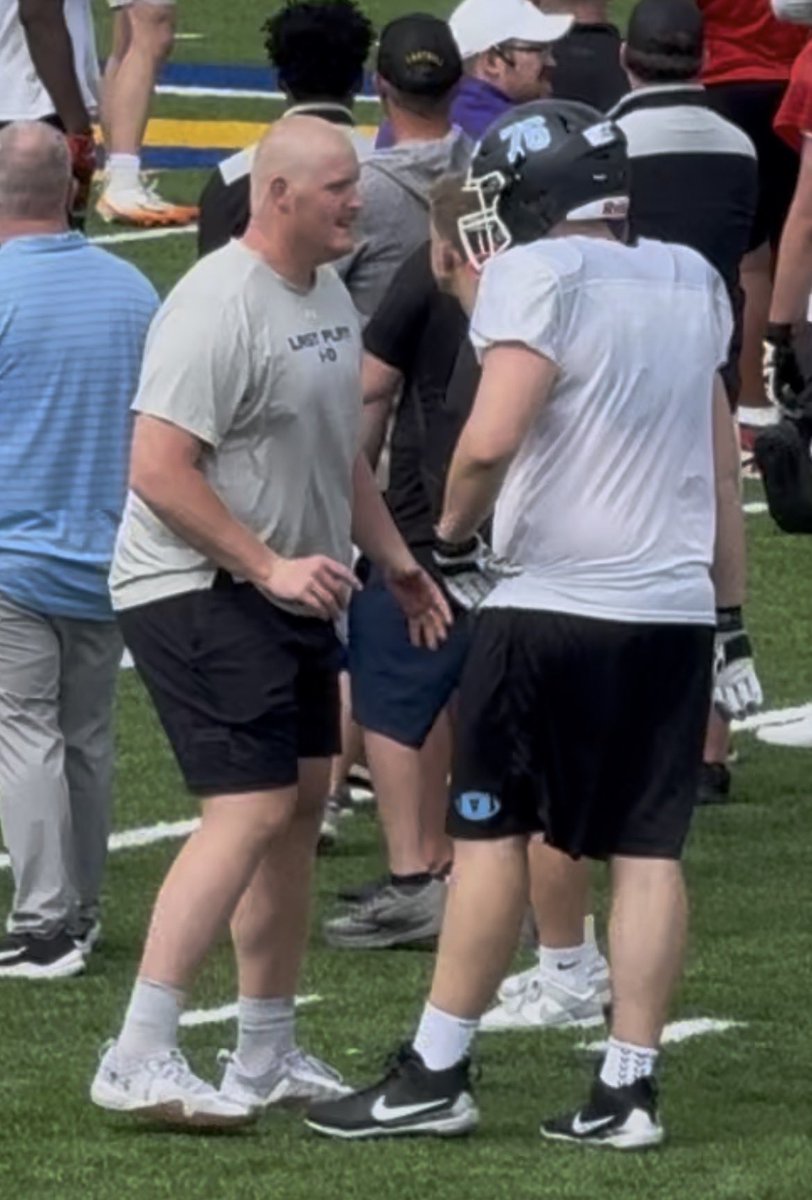 BradySPryor's tweet photo. Another great camp experience at @GoJacksFB Prospect Camp! Grateful to compete and learn from @CoachBangSDSU , @CoachCalebBaker , and @cooper_starks. Thanks to @Habs_51 for the invite!

@Coach_Sanford2 @CoachDtjackson @_Coach_McCall @CoachSipple @JeraldFoster @COACH_HIMEY @CoachRuemp @TommyVento16