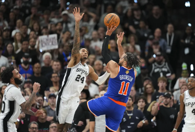 TheGameDayHoops's tweet photo. The NBA Finals are almost set to tip off at MSG.

We put together our best bets for Spurs vs Knicks Game 3:
https://t.co/G3KnHZs7EL https://t.co/LuhbsYO128