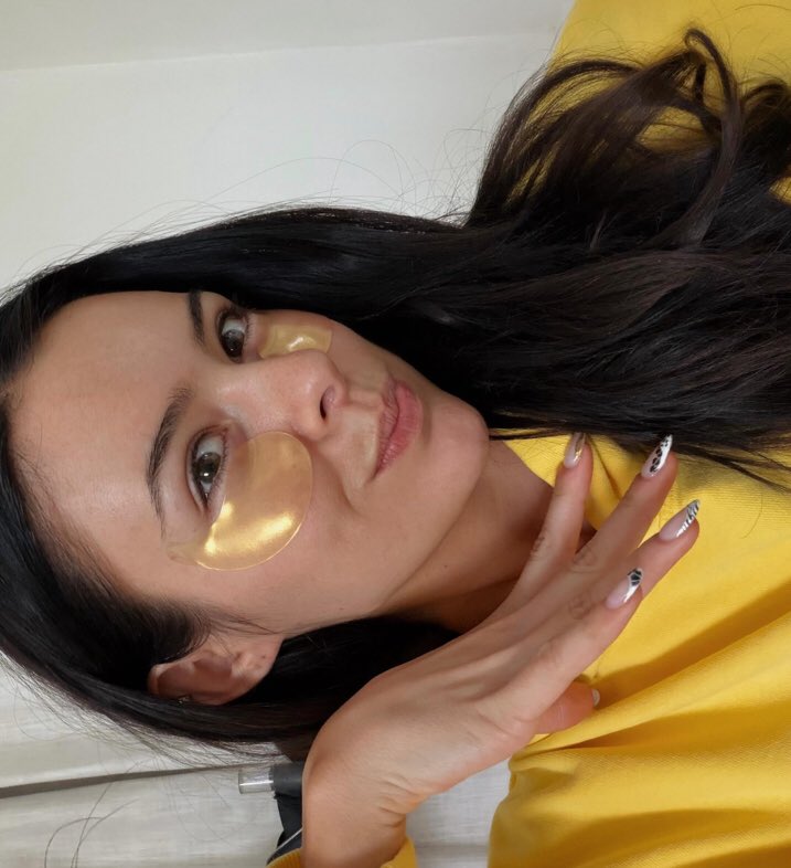 Elizabethk4pg1's tweet photo. #facecream https://t.co/RVOwq5rgH8