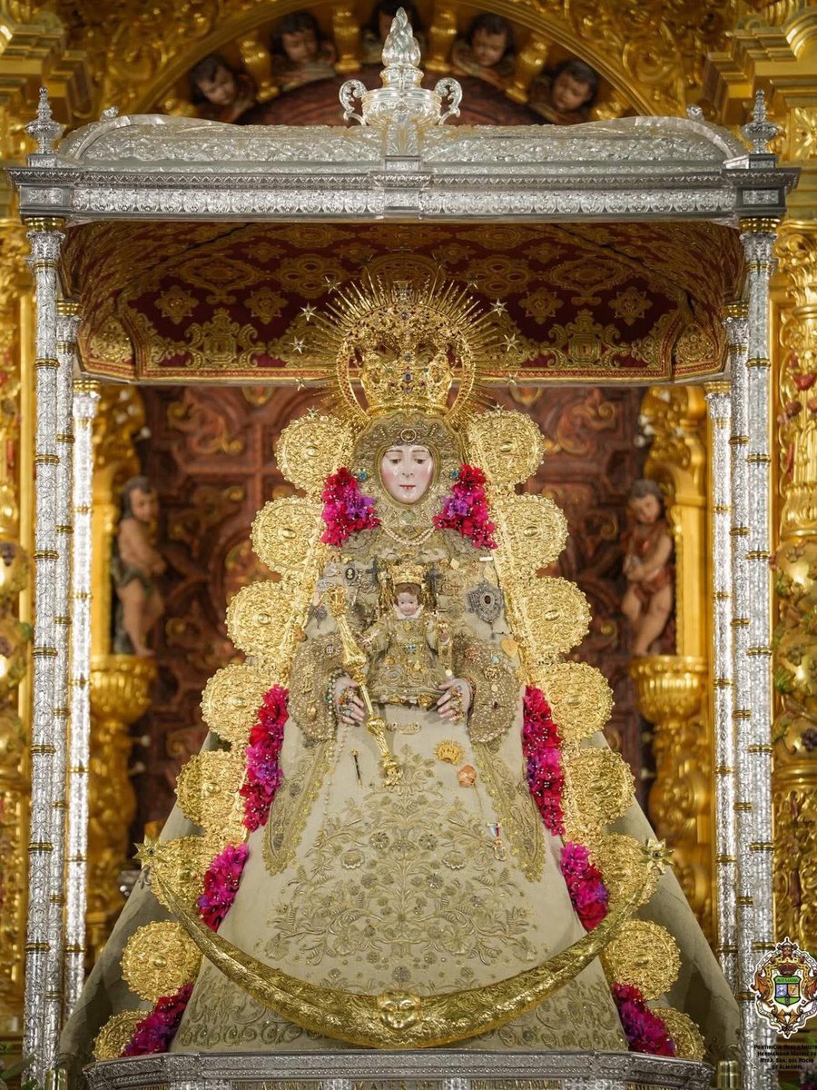 CalleGanivet_'s tweet photo. “Devociones marianas universales”. Por favor y gracias. https://t.co/AjEhgFo5Vn