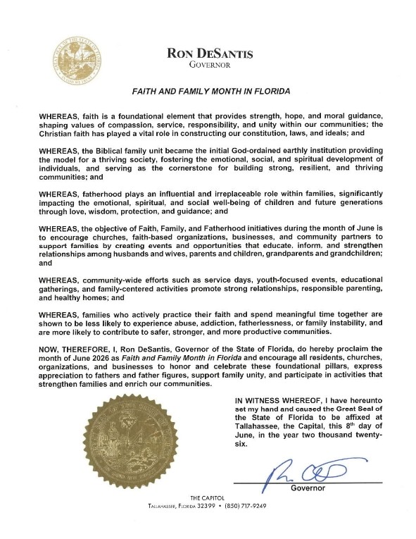 ALEXNEWMAN_JOU's tweet photo. 🚨Florida is officially celebrating Faith and Family Month, where we recognize that the Biblical family unit is the first God-ordained institution 👨‍👩‍👧✝️
🙏Thank you @GovRonDeSantis for this important proclamation. May other states and localities nationwide follow suit. 🥳 https://t.co/SeFzxyK57E