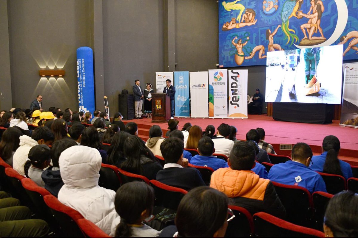 MAE_Zonal6's tweet photo. #Cañar | El MAE con la coordinación del GADM de Cañar, Mancomunidad del Pueblo Cañari, GIZ, Fundación Sendas, EMMAIPC, y CENAGRAP💧realizaron el 5 de junio el Cine Foro: Voces de la Biodiversidad 🐾 https://t.co/02S4MzBt8r