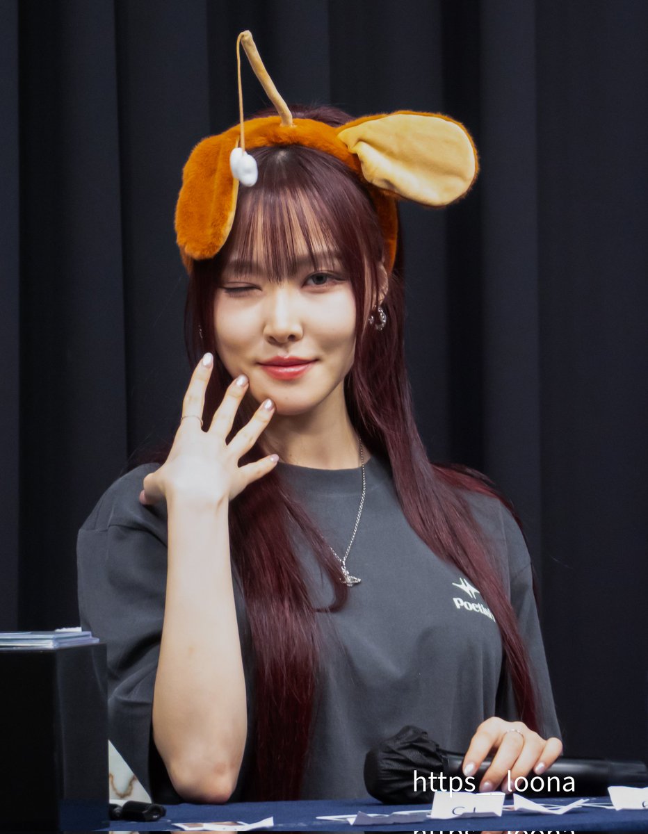 https__loona's tweet photo. 260607 Yuju

#Yuju #유주 https://t.co/AtodiqSs3t