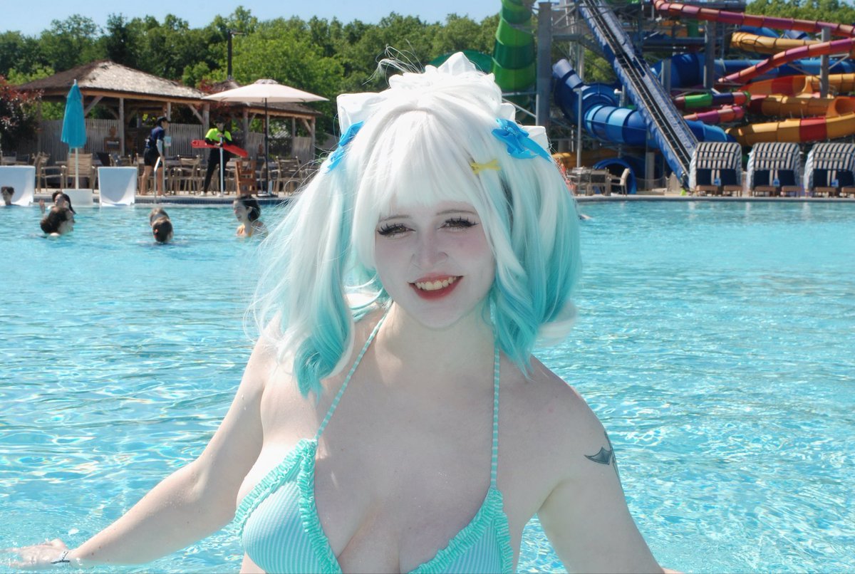 succuvamps's tweet photo. swimmy swim minto!! ☀️🏖️
#fantography https://t.co/lqRsTakMCT