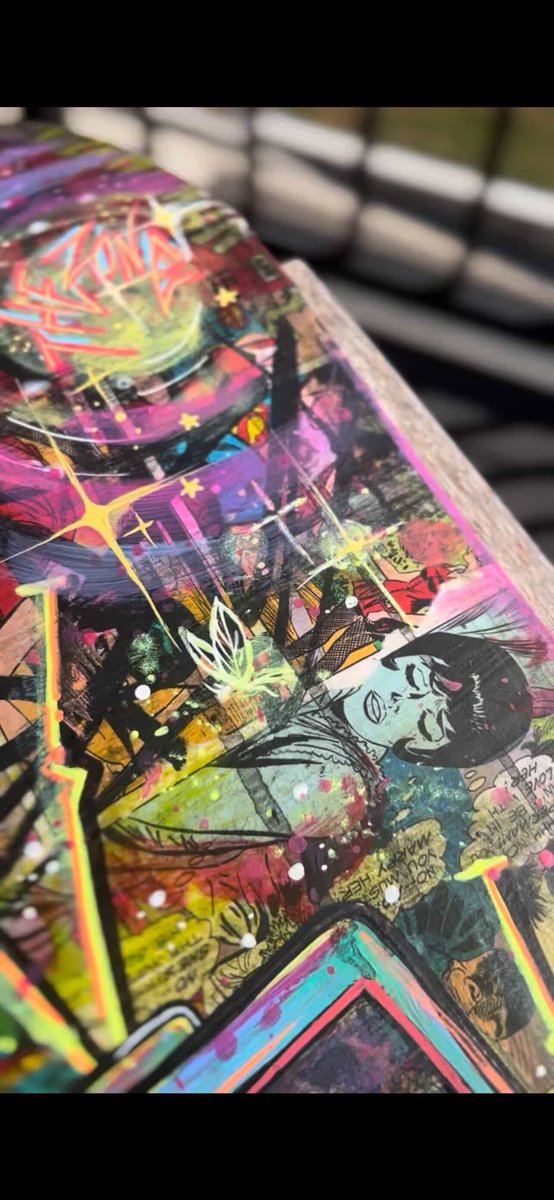 JonTheKhan_'s tweet photo. A board a had commissioned like a year ago lol 🔥🔥 next one is for a bigger wall and then after that probably something for me https://t.co/i1ihHqJYer