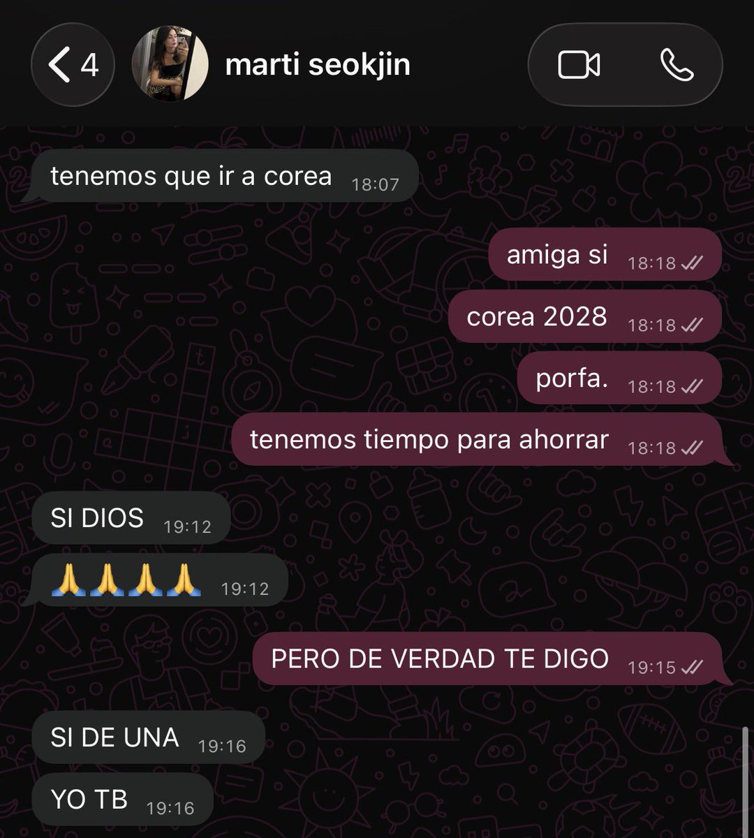 bckslide's tweet photo. cuando de la nada empezas a delirar con tu amiga Corea 2028 https://t.co/rpHD33a9VQ