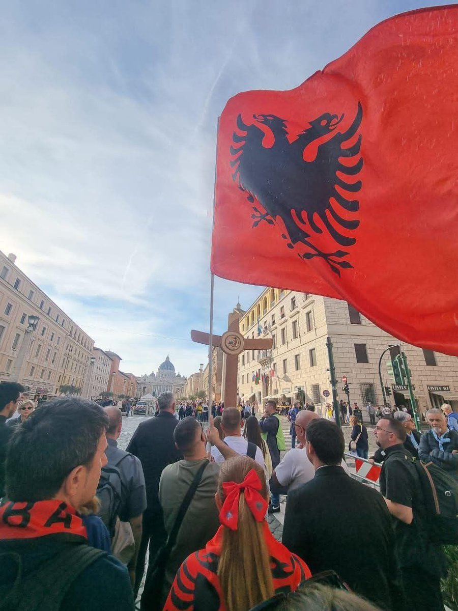 Gjeloshi ✝️🇦🇱 tweet media