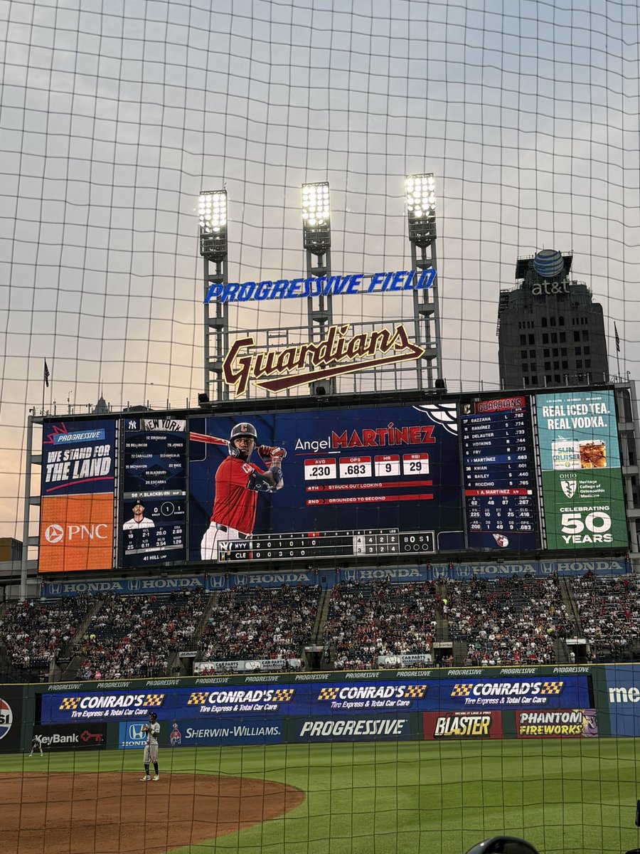 sportsin_cle's tweet photo. I would die for my country (The Cleveland Guardians) https://t.co/Kd9HnvzUC6