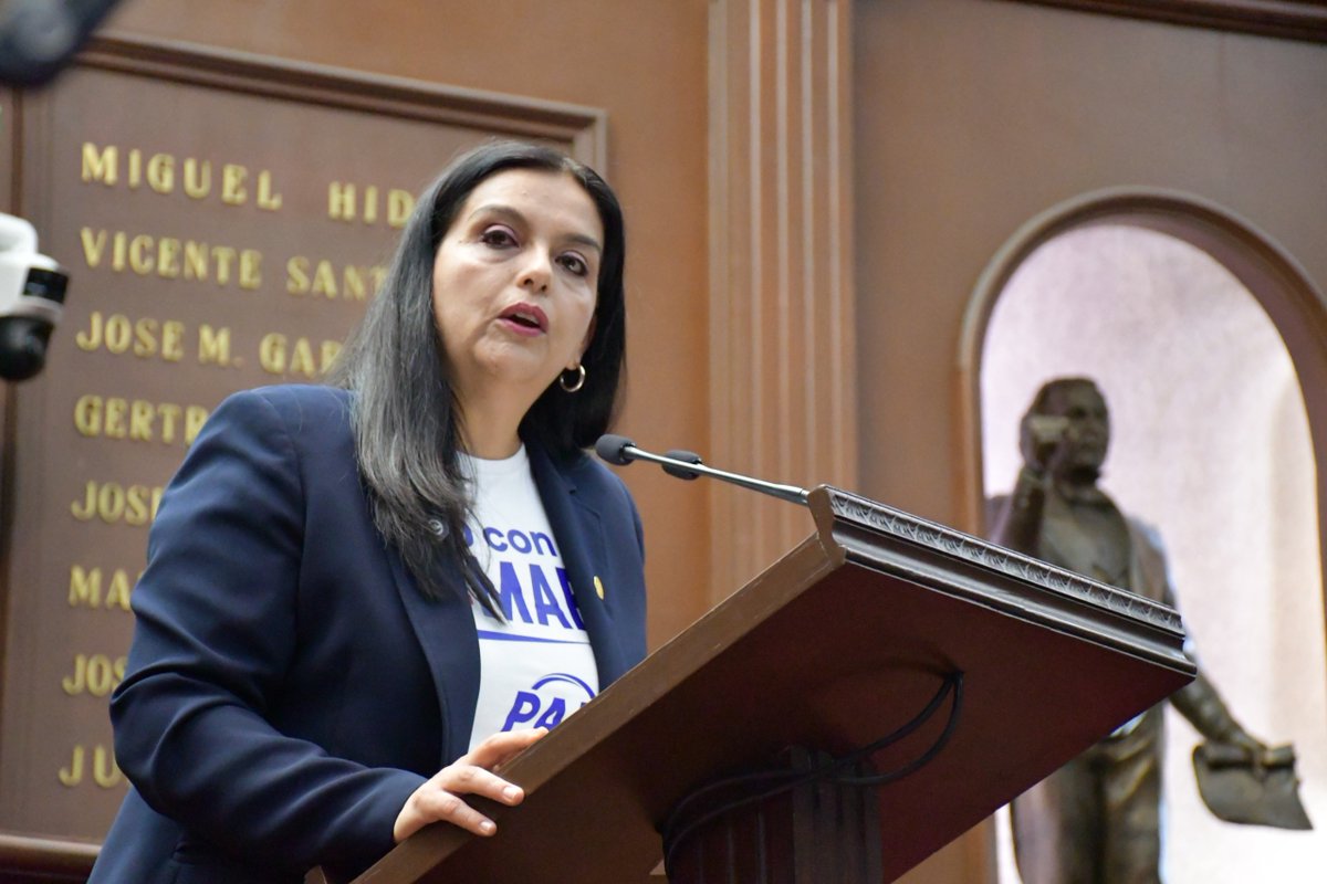 EncuentroDeMich's tweet photo. Propone diputada Tere Herrera una justicia más humana e incluyente para niñas, niños y adolescentes @CongresoMich  https://t.co/WpsHIwJ7Bz a través de @Encuentro de Michoacán https://t.co/WZuUjjHogv