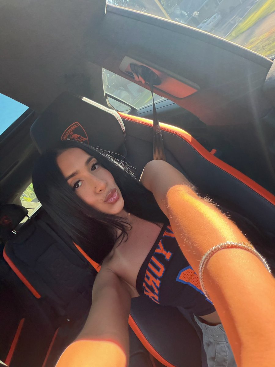 melllyk's tweet photo. knicksssss in 4 🧹🧹🧹 https://t.co/uRJsbQ7x9a