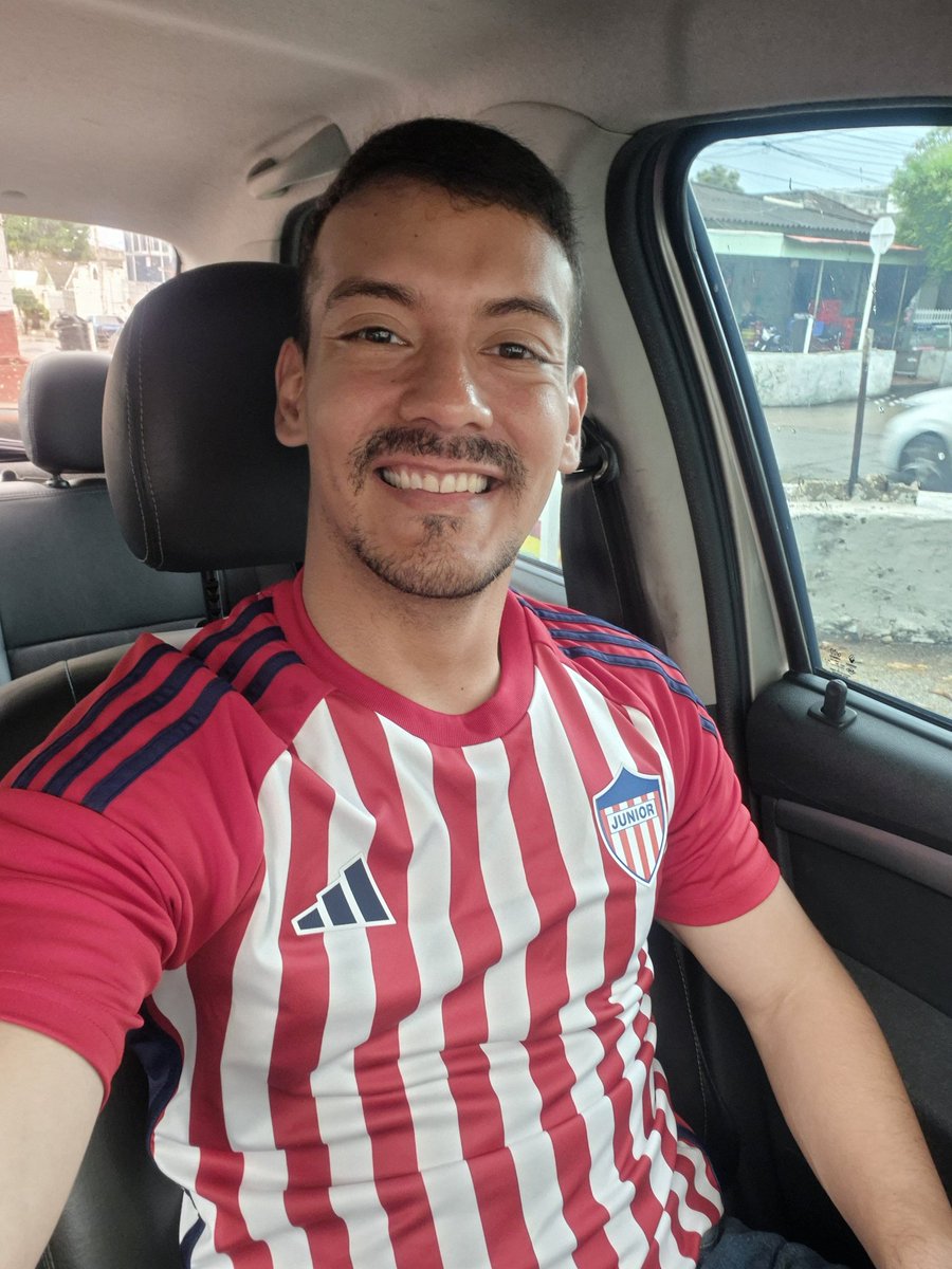 Keyeta26's tweet photo. 12 🌟🔴⚪️ https://t.co/ZxkzIg53IK