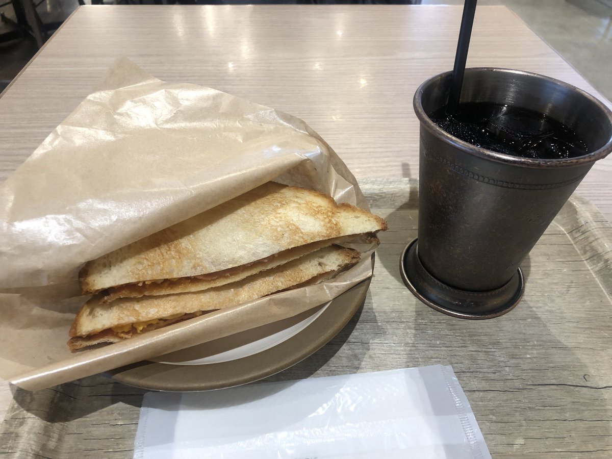 In_house_player's tweet photo. 今日は3限から https://t.co/SIum92jzdD