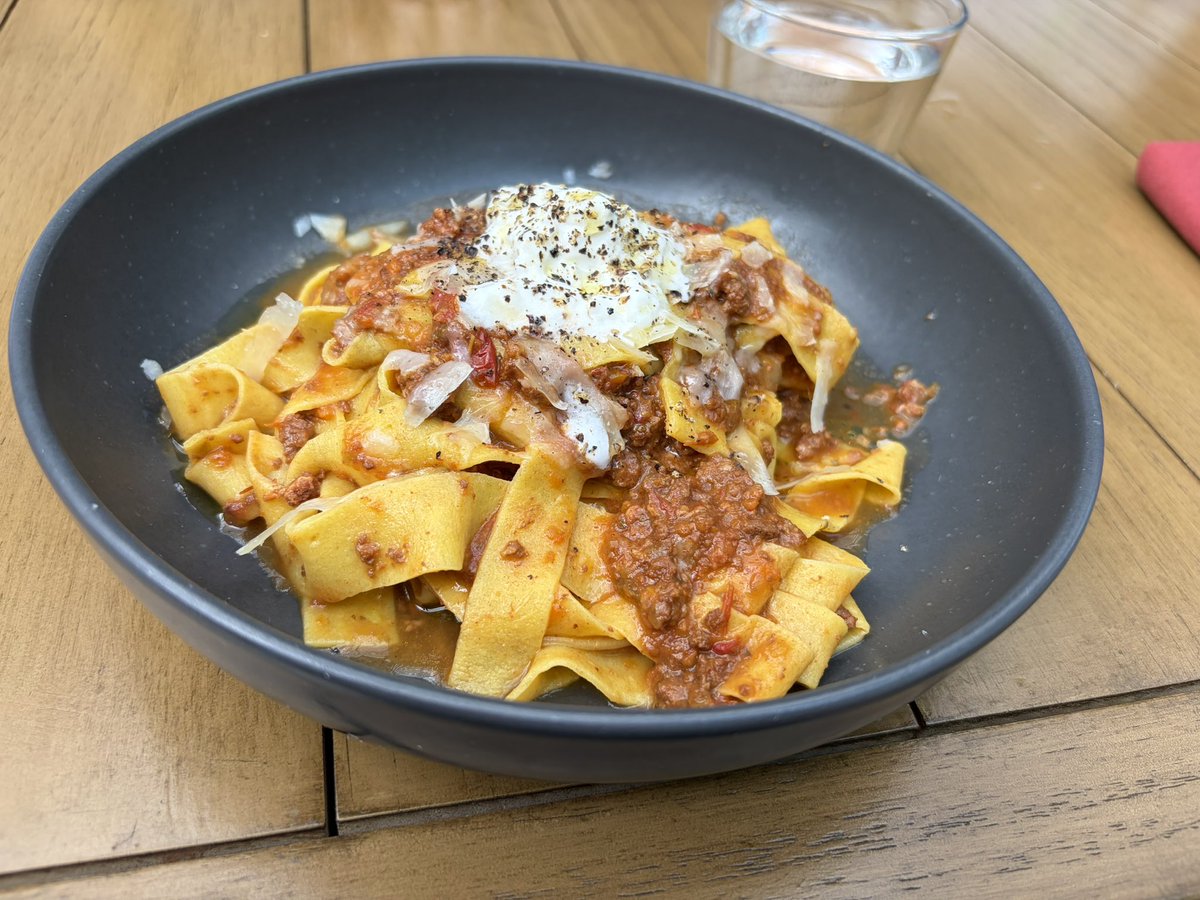 Ryohei_h11's tweet photo. ランチ、パスタのみで会計4500円🍝
円安です。 https://t.co/cG7SBLruZG