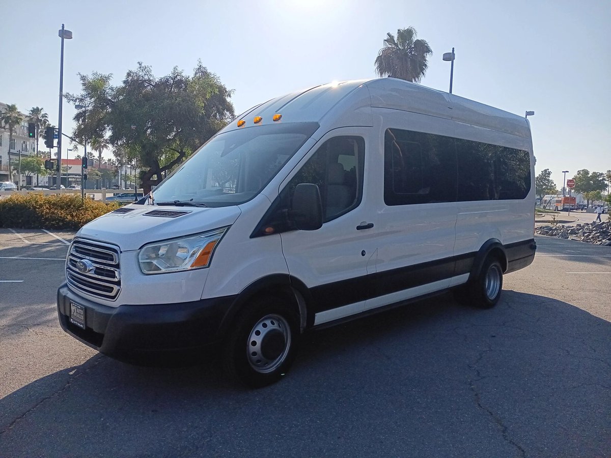 FJAutoSale's tweet photo. Room for the whole crew! Check out this 2016 Ford Transit 350 XLT High Roof Passenger Wagon built for comfort, versatility, and reliability.
✅ 99,904 Miles
✅ 3.5L V6 Engine
✅ Automatic Transmission
✅RWD
✅ Gray Interior / White Exterior
💲 **$22,391** https://t.co/W1vTSBEm3z