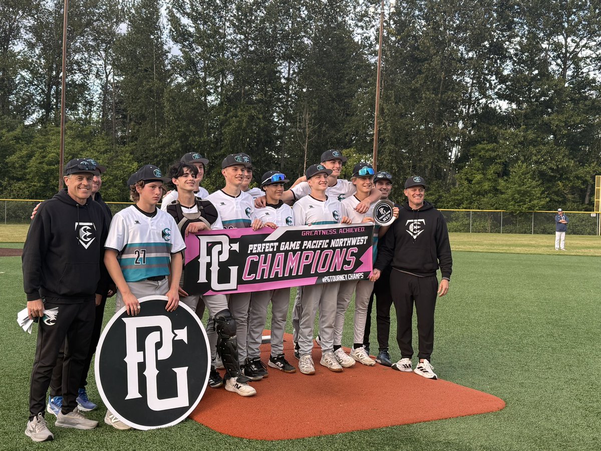 apetricic23's tweet photo. Blessed to receive MVP Pitcher of the @PGNorthwest 16U Northwest Invitational. Super fun and dominant weekend with the team, as we took home the championship. I also threw 5.2 innings for a combined No-Hitter in the championship game!

Weekend Stats
8.0 IP
11K
2H 
0R
@Elevate__NW https://t.co/45MzJfxNEs