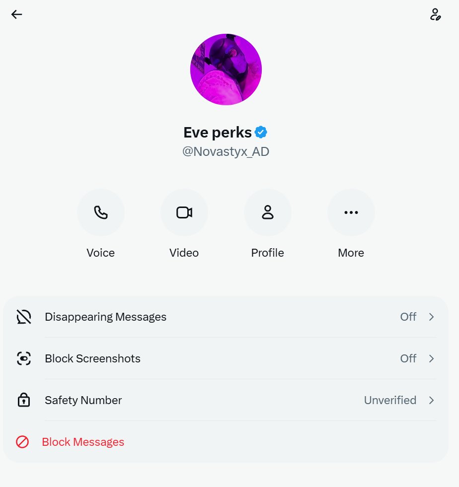 PVerdie10272's tweet photo. She is a shameless scammer; she blocked me immediately after I transferred money to her. Don't let her fool you—she is a scammer from the UK. https://t.co/QiFW94W7VW
