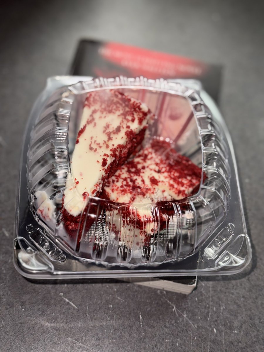 Isiah_TheWriter's tweet photo. And another red velvet… to go.
Soooooo, yea, there’s that.
   ✨ 
♥️ https://t.co/TrOxMJDWkb