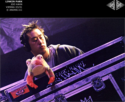 LPLive's tweet photo. Vienna 2001. @joehahnLP https://t.co/sFxFrqaeCj