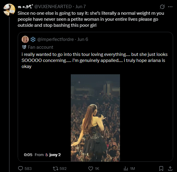 ENormaSttitz's tweet photo. @Danielavglz @VlXENHEARTED una pendeja con un twitter de eating disorders haciendo ragebait https://t.co/dAJsgXirtA