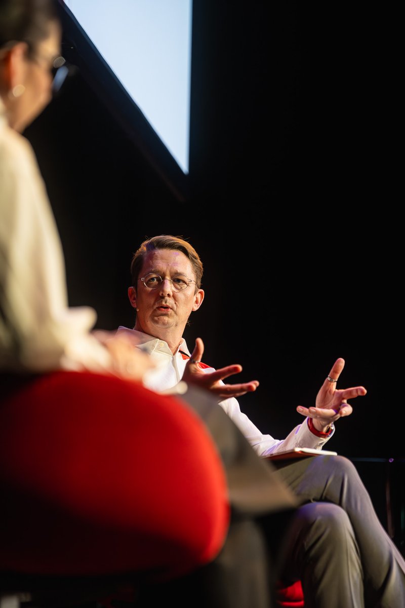 Sydney_Ideas's tweet photo. A brilliant convo at @SydOperaHouse with Sophie Gee, Sandra Peter &amp; Kai Riemer, music from Titus Grenyer.

From Frankenstein to Commander Data, explore what AI means for empathy, creativity, writing &amp; human thought in the age of artificial intelligence.
🎧 https://t.co/SLDS25rsr6 https://t.co/ThxuUG7USL
