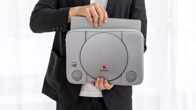 PSX 本体 初代PlayStationのマルチクッションケースBOOK」が7月6日に発売