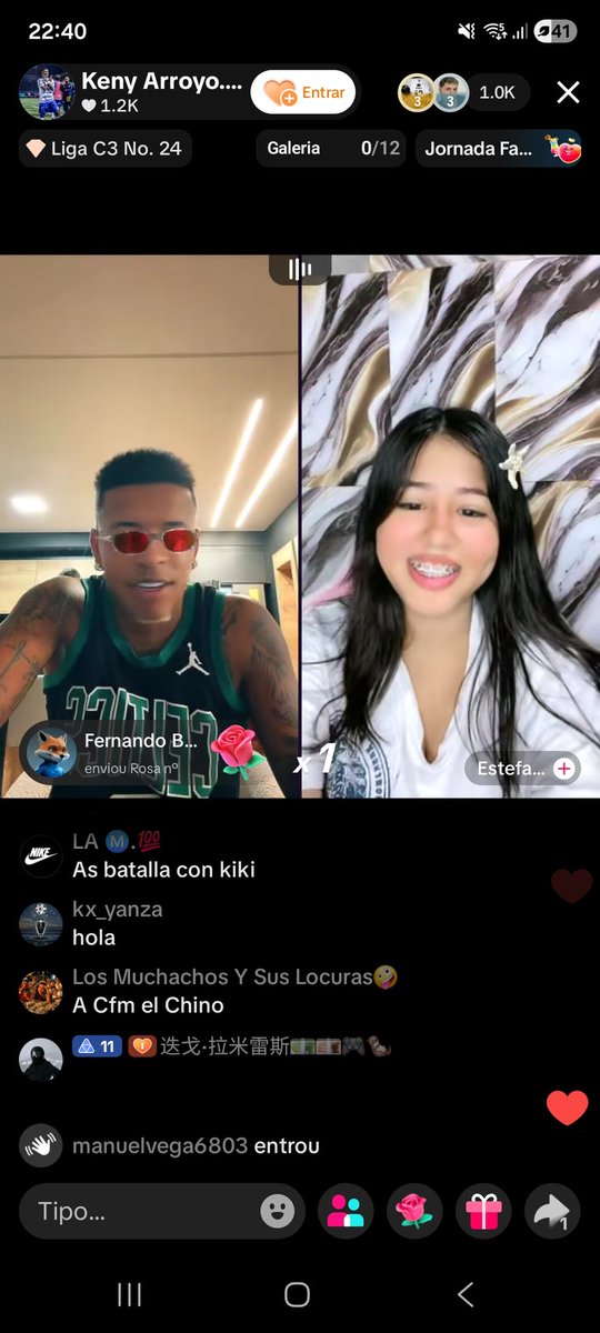 UmildRober97336's tweet photo. Arroyo em Live em 1 minuto e ja disse te amo pra uma mina e está hablando com essa, e ela n o conhece https://t.co/kLtlvWJa5P