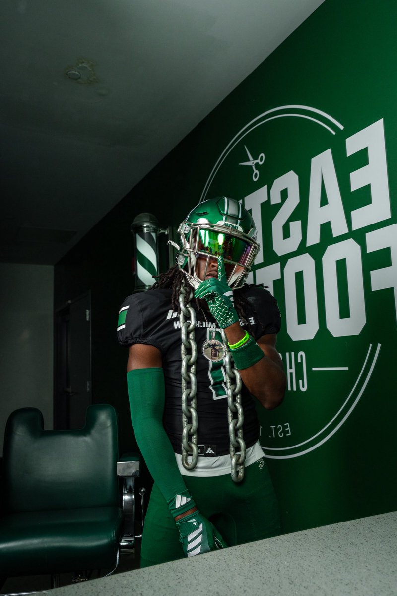 Obi_Duru3's tweet photo. IM #ETOUGH🛠️ #STYSMEMBER💚🦅
GO EAGLES‼️‼️‼️‼️

@EMUFB @Coach_Creighton @Coach_Treal @EMUFBRecruiting @Coach_Treal @Coach_Creighton @TylerThedorff @CoachBHumbert
@ChadSimmons_ @adamgorney @Chavius_jackson @GregBiggins @247recruiting @NPHSRecruiting @Chavius_jackson
@Andy_Villamarzo @RivalsHS @247Sports @DbCoachJulian @CoachTBarr @On3
@Rivals @elitefootballac @urasportsshow @RecruitGeorgia @TheUCReport @Rivals @Rivals_Recruits @RivalsBmoss @JeremyO_Johnson @najehwilk