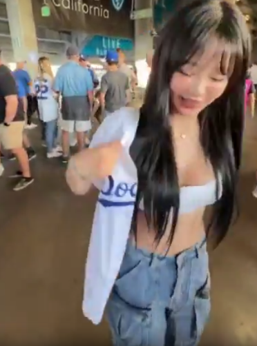 Rolyzzz1375's tweet photo. https://t.co/M5xlkbILOV
https://t.co/9jzUPIv9Hx https://t.co/SPesl0GG0o