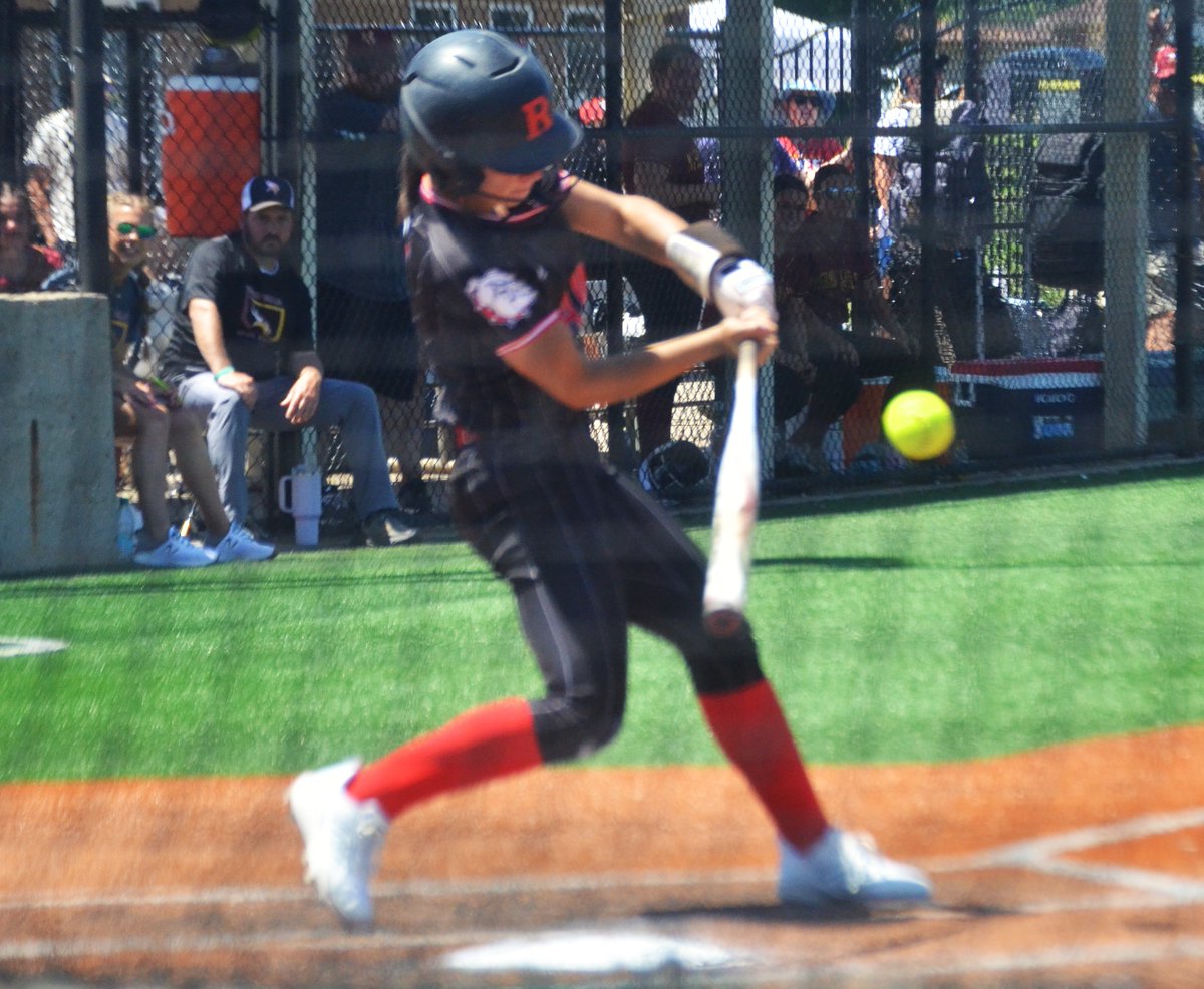 peterson_rick's tweet photo. State champ @silverlakesb, co-players of the year @Aubrey_Warren03, @Olivia_Koch_09 top @TopsportsN's 2026 All-Shawnee County softball team. @LadyVikesHSSB @RuralSoftball @thssoftball_ @hayden_softball @RossvilleDawgs @SHHSsoftball ... 
https://t.co/sJ580ORp3y https://t.co/K1u4SNz9e8