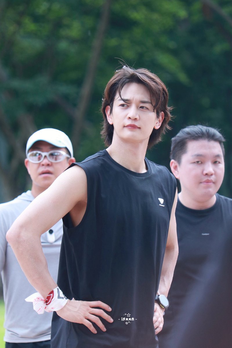 iFxxnxShawol's tweet photo. พี่หล่อมากกกกก 💎🩵
#MINHO #SHINee https://t.co/aEW41SH3gP