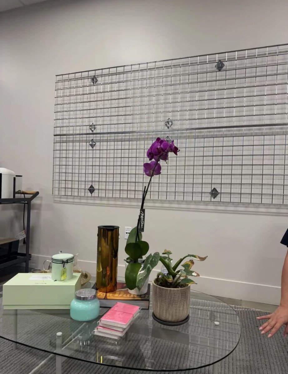NoemieRa's tweet photo. Daily life of a clothing company🥰
#design #atwork https://t.co/5ry1vDCAy7
