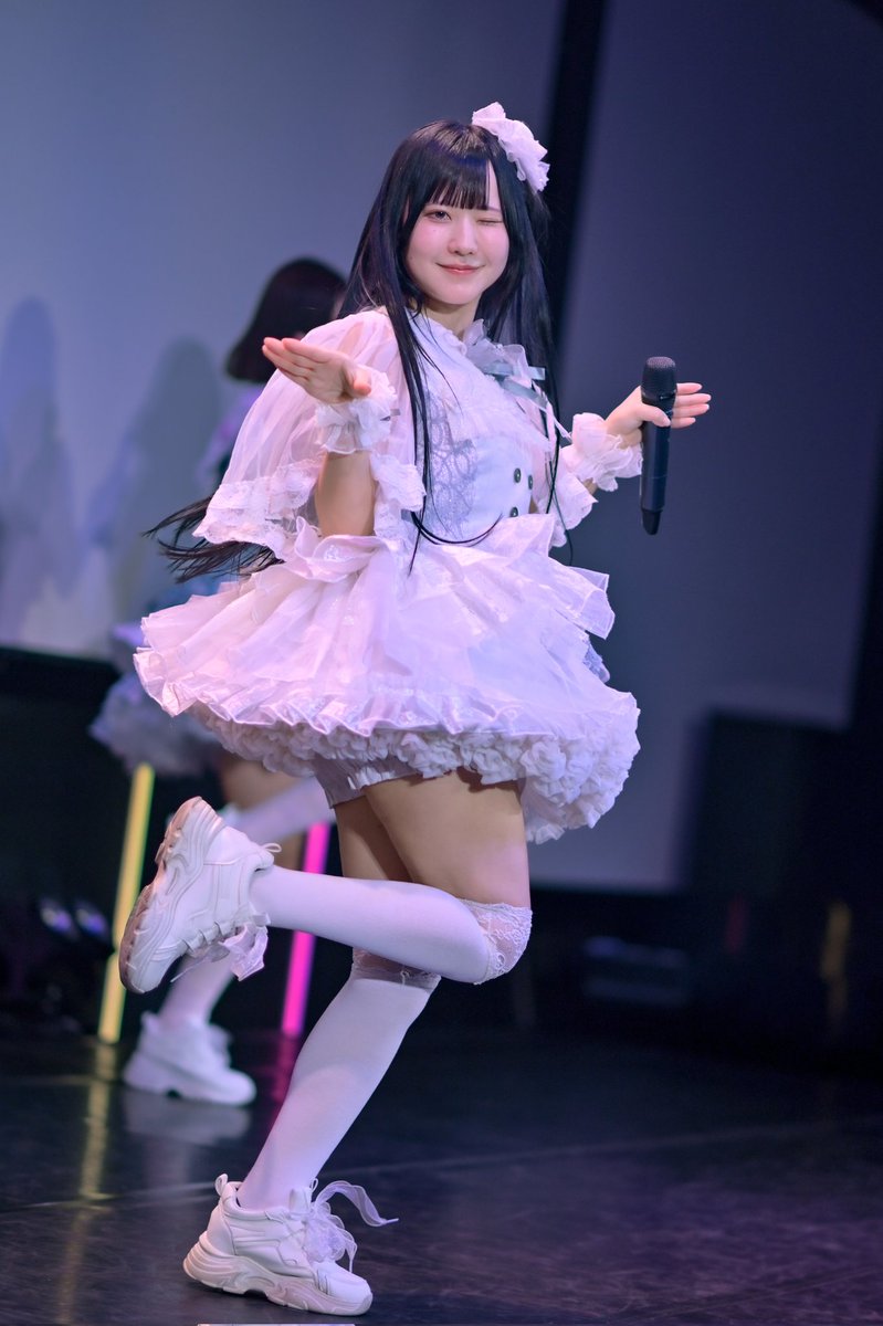 Chan17Hi's tweet photo. ＃AngelicSugar
#えんしゅが
＃レジェンドホール
＃桃白いちご
@angelic_ichigo
＃いちごちゃんお世話係
2026.6.7
＃ライブ撮影
#めっちゃかわいい👼
#VIVEisMiracleofLightBlue https://t.co/s2TCQbMHgy