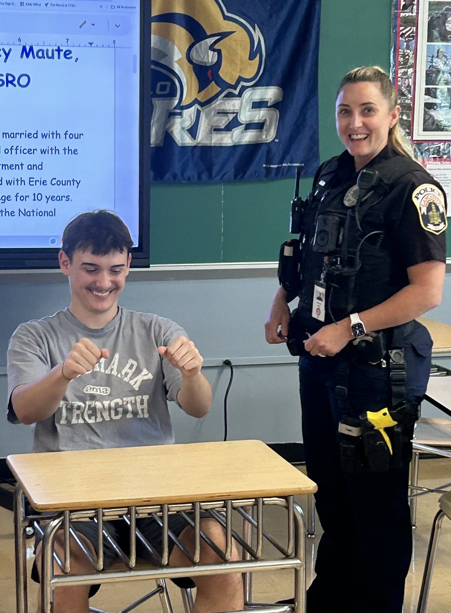 RossiPsycGlobal's tweet photo. Today Officer Maute gave another pre-prom talk to over 50 LHS juniors &amp; seniors so kids can think and act proactively prior to their big night, keeping it fun and safe. A mock traffic stop &amp; sobriety check helped put things into perspective. Thanks! @LCTA_NY @LancasterCSD https://t.co/pvPI6yNhT3