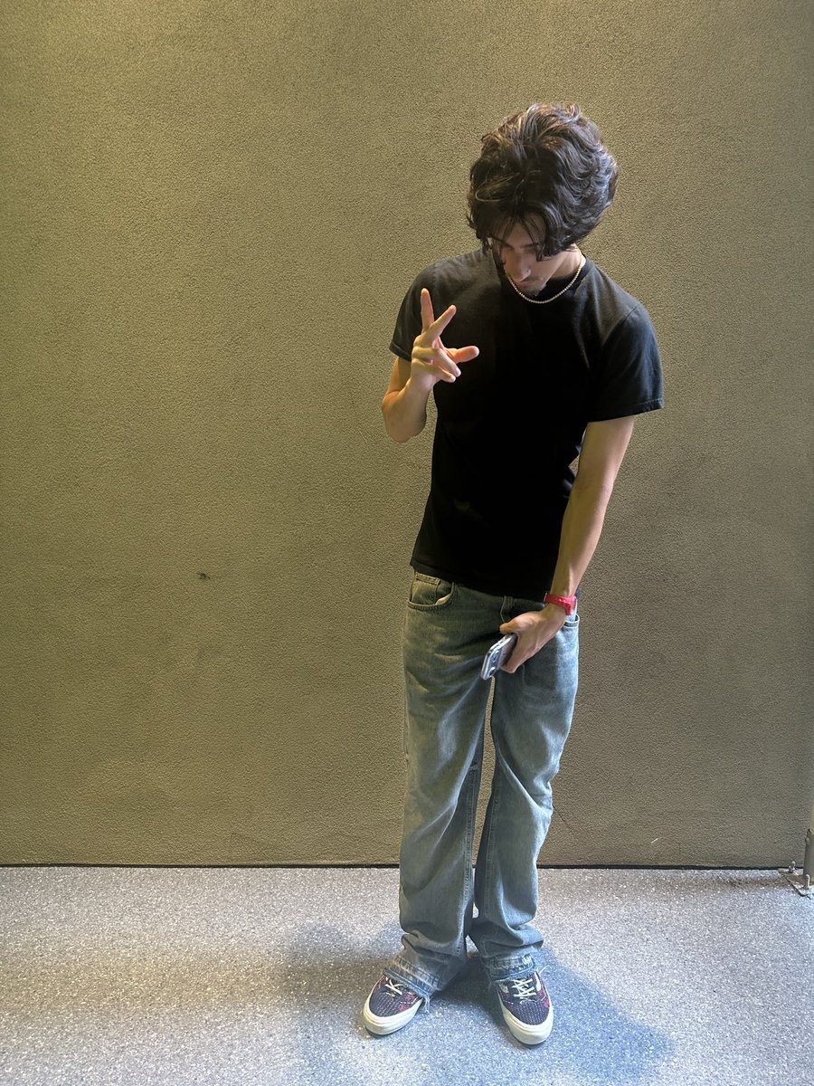 S0RAvlrt's tweet photo. Trim Trim Sahur #ysl #ØWAYY https://t.co/J6hzvtc61W