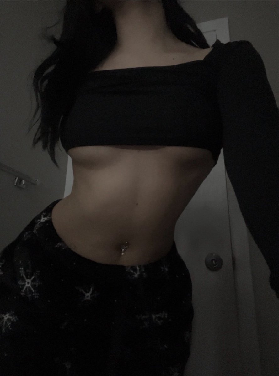 duhvduh's tweet photo. hate that i made u love me https://t.co/isWV3zW9uW
