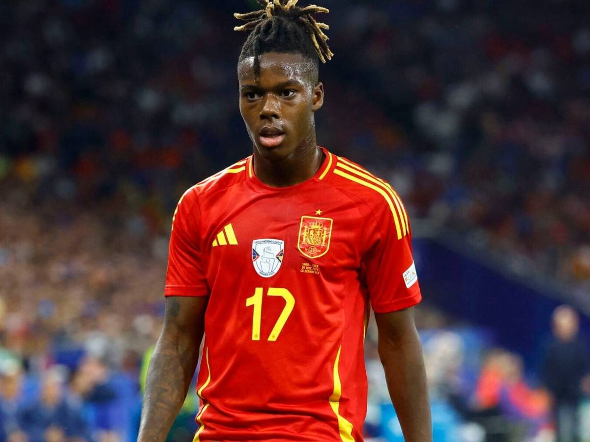 EfryVCF's tweet photo. Jugar con Álex Baena de extremo es como jugar con 10.

Necesitamos tu mejor versión en el mundial, Nico Williams. https://t.co/8jkNCLv6bf
