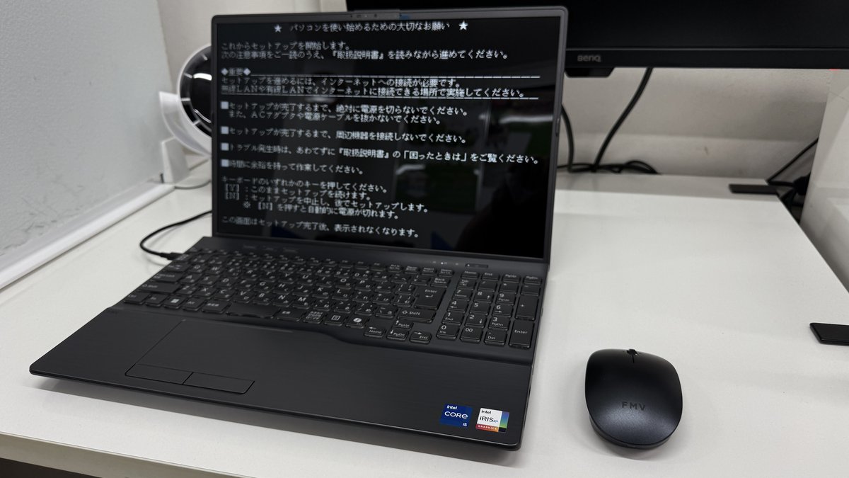 ctenroku's tweet photo. 今月2台目となります、すでに退会された生徒様に、2台目となるノートパソコンをご購入して頂き、本日入荷しました。近日中にお渡しの予定です(⌒-⌒*)v 。ぜひパソコンの購入などお気軽にお問い合わせくださいm(_ _)m。#fmv #パソコン・周辺機器 https://t.co/OmXW5U39B5