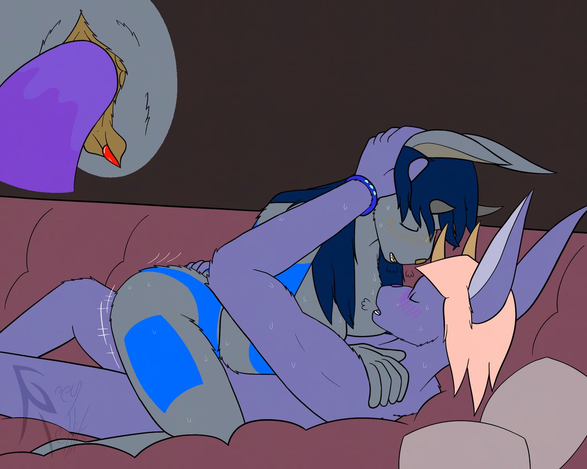 GreyrellikA's tweet photo. A moment of imtimate passion between a married couple. https://t.co/DvzccbdG4L