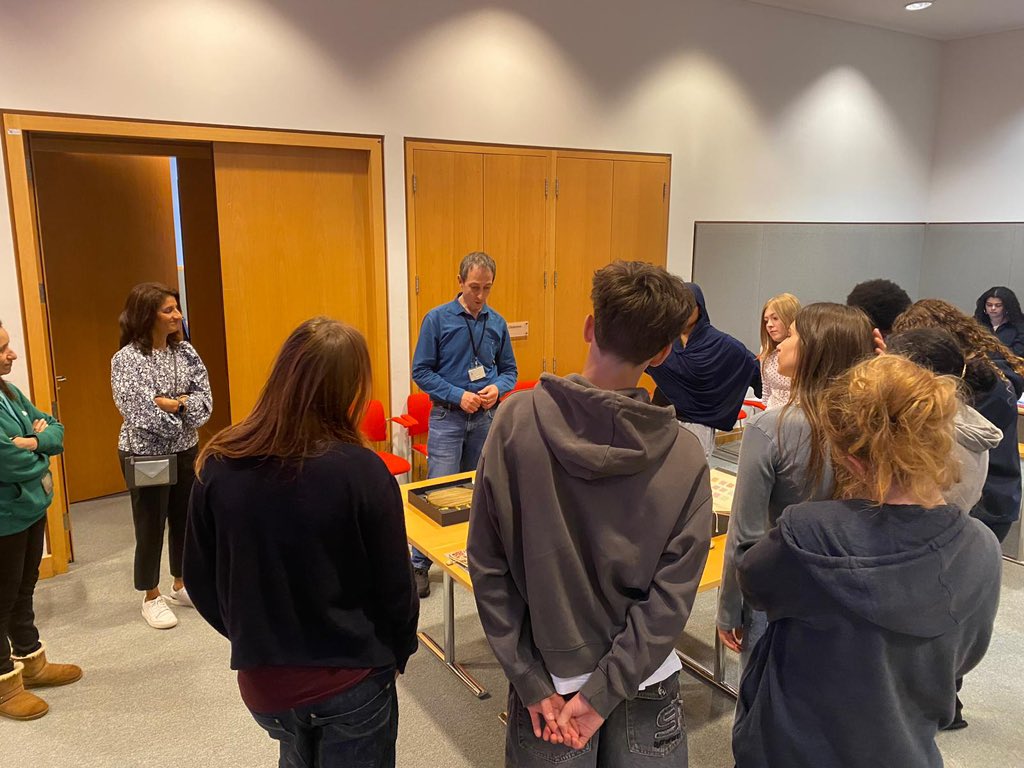 CurriculumBlack's tweet photo. As part of our National Ambassador Scheme, we partnered with @britishlibrary last week Wednesday to host an Industry Day all about careers in curation + heritage.

Students went behind the scenes to explore collection items, speak directly with curators, and spark ideas for their group projects 📚💡

Massive thanks to the British Library Learning Team for collaborating with us and putting together such an inspiring day.

London schools: want to get your students involved in the National Ambassador Scheme? DM us for details.

#IndustryDay #BritishLibrary #MuseumCareers #HeritageSector #NationalAmbassadorScheme #YouthEngagement