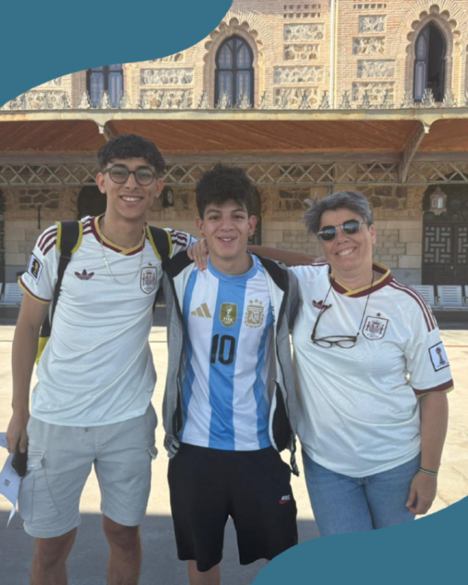 EAPNclm's tweet photo. Ayman y Emerson han representado estos días la voz de nuestra juventud en el Encuentro Europeo PEP organizado por @EAPNEurope en Chipre.

Gracias por vuestra implicación, por las ganas que le ponéis siempre y por demostrar que la participación puede llevarnos muy lejos. 🙌🏼 https://t.co/fRi4GqZZKn