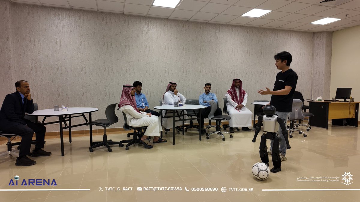 tvtc_g_RACT's tweet photo. أقامت الكلية ورشة عمل متخصصة في الروبوتات والذكاء الاصطناعي "humanoid robots"، بإشراف الإدارة العامة للأنشطة وبالتعاون مع أكاديمية AI ARENA، بهدف تعزيز الكفاءات التقنية في مجالات الذكاء الاصطناعي وتقنيات المستقبل.
 
#التدريب_التقني https://t.co/Y2ZmBKiLSd