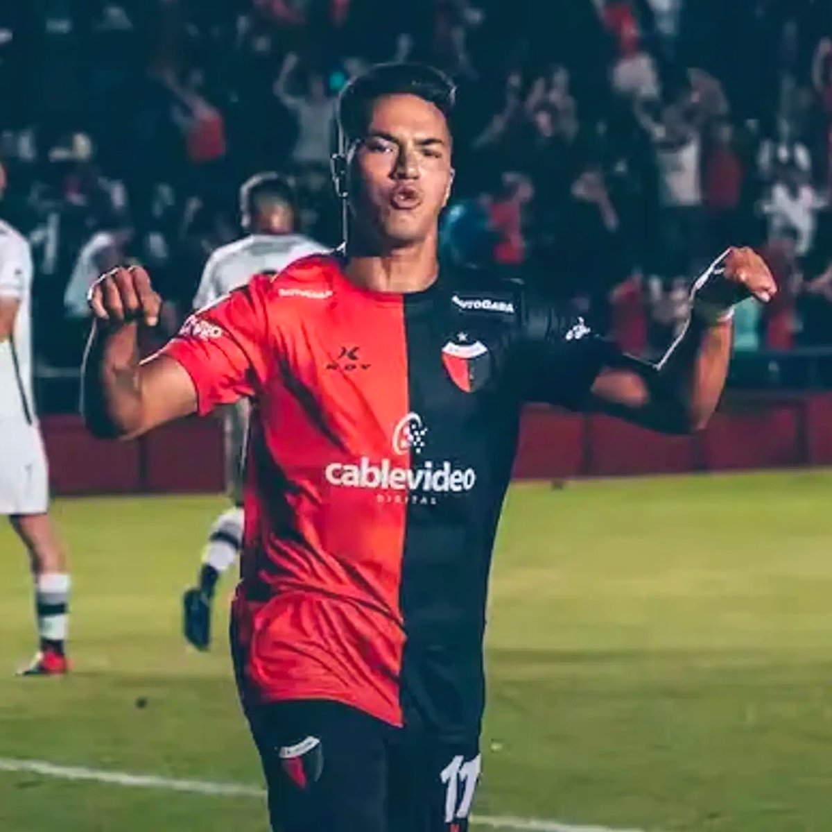 DeanJamesAFC's tweet photo. 🗣️ || #Arsenal🏴󠁧󠁢󠁥󠁮󠁧󠁿 have reportedly been tracking young South American Winger, Ignacio “Nacho” #Lago🇦🇷, from CA #Colón. The Premier League Champions have allegedly been in contact with club reps as recent as the weekend. https://t.co/S8Ss68YcpD