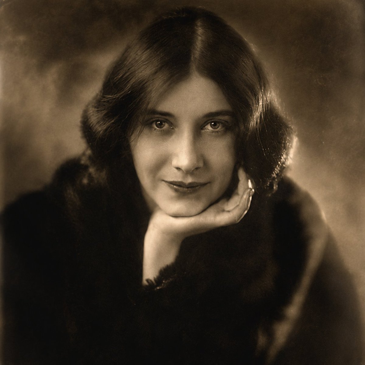 EstateIngoSwann's tweet photo. Most people have never heard of Lucille Kahn. Yet she helped shape the world that influenced Ingo.

In Remote Viewing: The Real Story, Ingo described her as the unofficial “empress” of psychical research, and as one of his most valued mentors and intellectual guides.

Together with her husband, David Kahn, she helped discover and financially support Edgar Cayce, who would become the most famous “sleeping prophet” in history.

For nearly four decades, her home on East 80th Street in New York served as an informal salon where researchers, writers, artists, and explorers of consciousness gathered to exchange ideas.

Among those who passed through her circle was Aldous Huxley. While many know him as the author of Brave New World, Huxley devoted much of his later life to exploring consciousness, mysticism, and human potential. His book The Perennial Philosophy examined the common spiritual insights found across the world's religious and mystical traditions, arguing that beneath cultural differences lies a shared understanding of human consciousness and ultimate reality.

Ingo remembered Lucille as beautiful, gracious, and regal, yet possessing “the precision-eyes of a hawk.” She was no one’s fool, he wrote, and carried a tremendous depth of knowledge about psychic phenomena and the people working behind the scenes.

Before marrying David Kahn, Lucille had been an aspiring actress and a close friend of Gloria Swanson during the days of Old Broadway.

But her greatest contribution may have been something else entirely:

She brought people together.

She created a space where ideas could be challenged, explored, and refined. A place where some of the most intriguing minds of the era could meet, talk, and learn from one another.

Long before consciousness studies became a recognized field, Lucille Kahn was helping to build the community from which many of those ideas would grow.