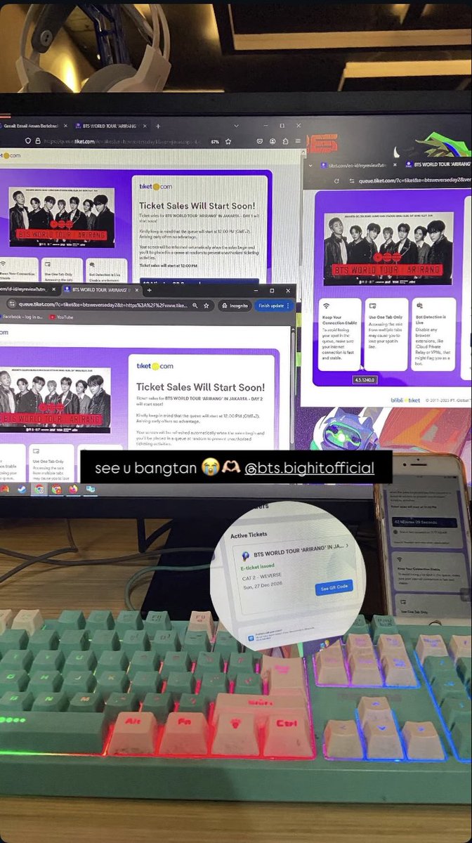 yane_dwi's tweet photo. huaaa desember ketemu bangtan 😭😭 https://t.co/23zcCcnU2G