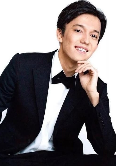 Adelma30513806's tweet photo. ๐ #DimashQudaibergen
THE GREATEST SINGER IN THE WORLD!
#WhenIveGotYou #Fire
#Samgau #Gashyqtyq
#Stranger
#AcrossEndlessDimensions
#LivingForTheGame
@dimash_official ๐ผ๐ผ๐ผ https://t.co/wO7TBtpTX4