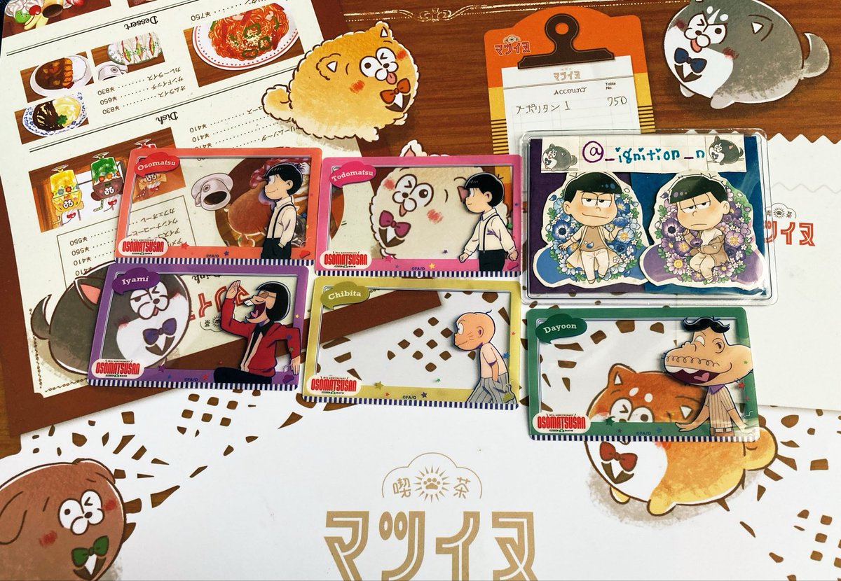 _ignition_n's tweet photo. 【交換/譲渡】おそ松さん ★10th ANNIVERSARY OSOMATSUSAN SPECIAL 6DAYS  開幕祭 缶バッジ クリアカード
★入野自由グッズ開発室 特典 缶バッジ

譲→お写真のもの

求→4枚目のお写真｛★10th 缶バッジ:一松
　　★開発室特典:一松くん＞トド松くん＞さんor定価(＋送料)｝

続きます↓ https://t.co/ybU4FvkqfL