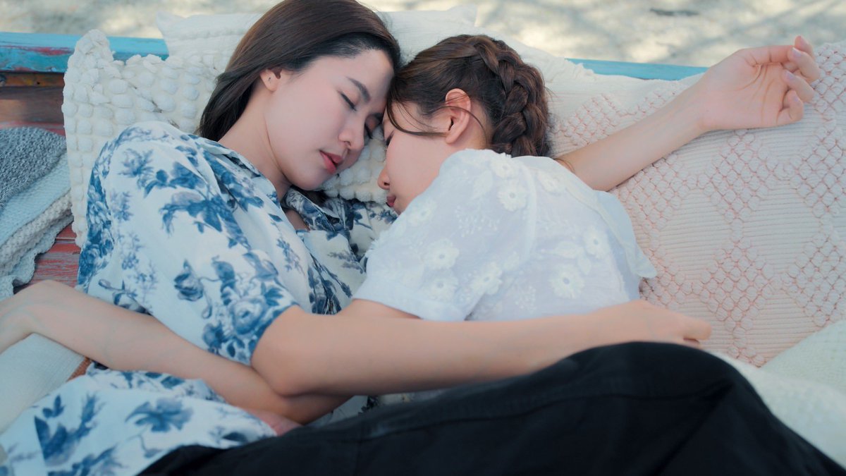 dimon_nam's tweet photo. ในเรื่องเจ้าหญิงเมาเละมากกก55555555
เเต่เรื่องไฟนี้ พี่ไฟเมาเละกว่าปะ😆🔥🤘🏻

พี่ลมเป็นเเบบอย่างให้น้องไฟจริงงๆ https://t.co/7tuYuf5sea